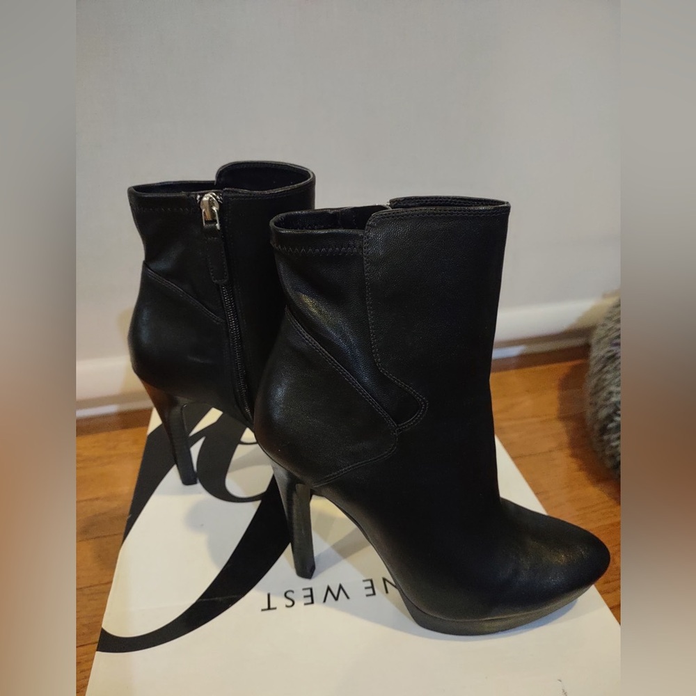 Nine West Black Leather Heeled Ankle Boots - Never Worn
